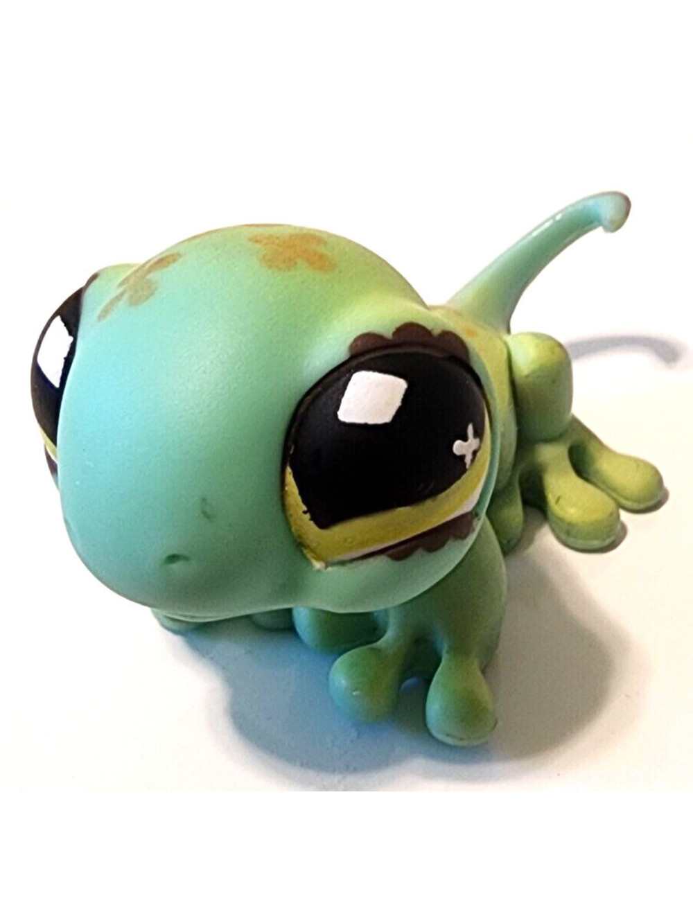 Littlest Pet Shop Gecko Lizard #492 Green with Bright Green Eyes Flowers